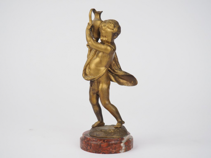 CLODION. 'Amour porteur d'eau'. Sculpture en bronze sur un socle en ma