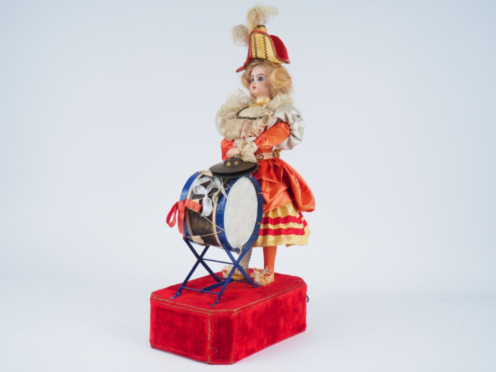 ROULLET DECAMPS.  Automate 'Polichinelle' femme à tête porcelaine Jume