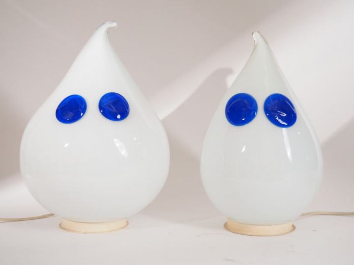 TSE-TSE. Deux lampes "fantomes" en verre polychrome.