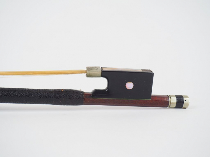 Archet de Violon de 55g en bois de pernambouc de l'atelier de : MARTIN