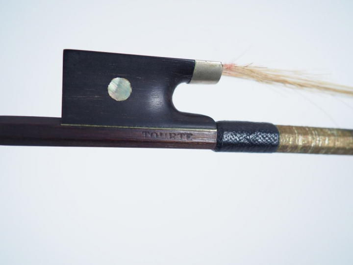 Archet signé Tourte.