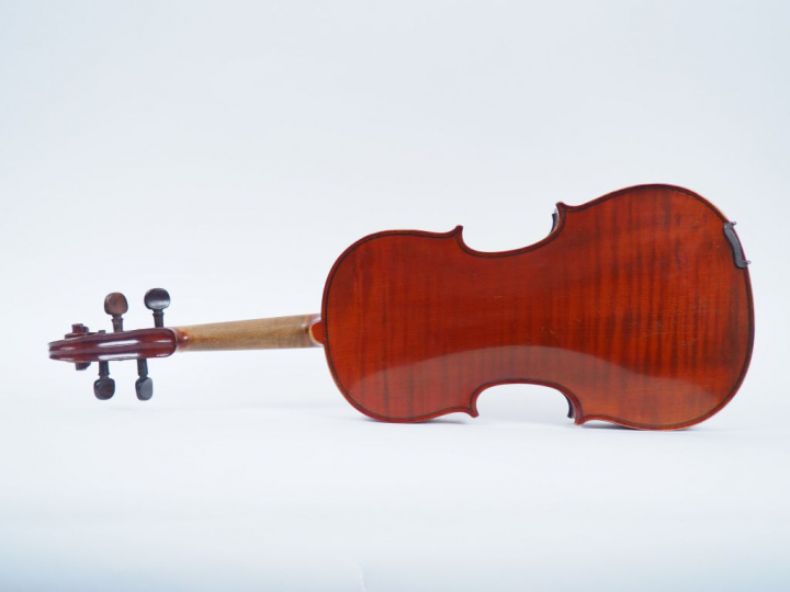 Violon Mirecourt XXème. Etiquette Gautié, cassure d'âme sur la table. 