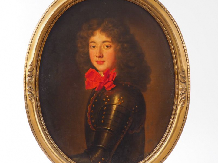 Ecole française XVIIIème.  'Portrait d’homme en médaillon'. Huile sur 