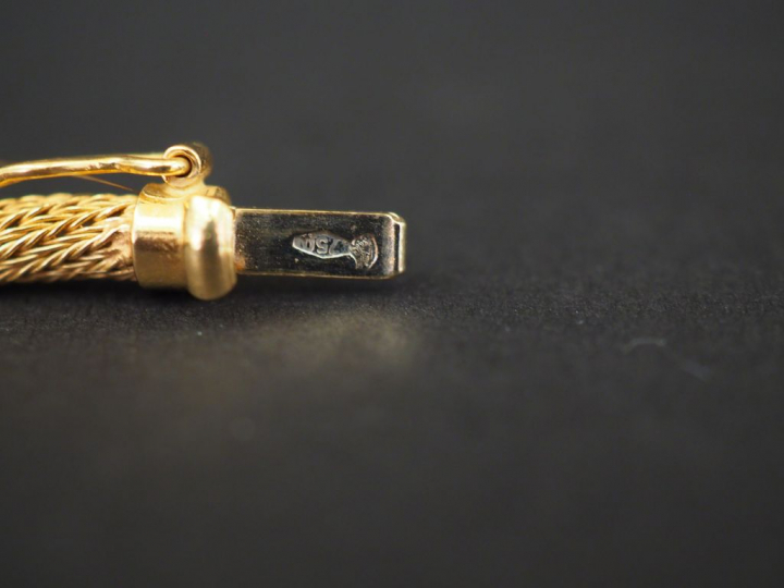 Collier en or jaune, maille tube tressée.  Long. 41 cm Poids. 14,73 g