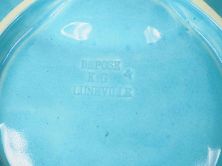 KELLER   GUERIN à Lunéville.  Partie de service à asperges en faïence 