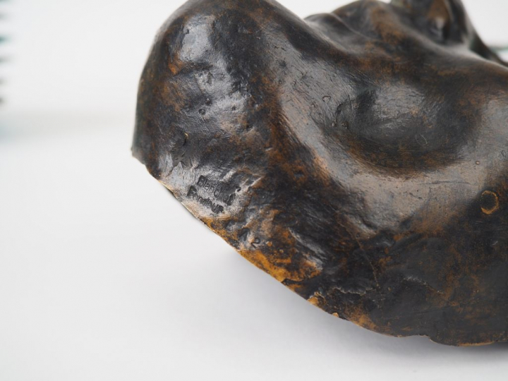 Jacques LIPCHITZ  Masque mortuaire en bronze de Modigliani.  Exemplair