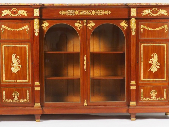 KRIEGER. Cabinet de travail de style Empire en acajou et placage d'aca