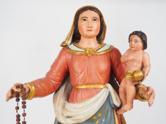 Vente aux enchères Sculpture fin XVIIIème - début XIXème en bois polychrome  "Vierge à l'