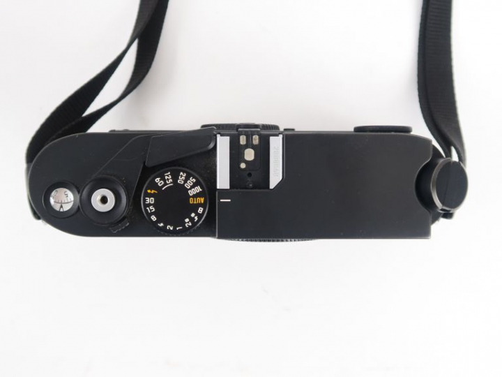 LEICA M7 n°2888868 avec coffret, mode d'emploi et emballage.