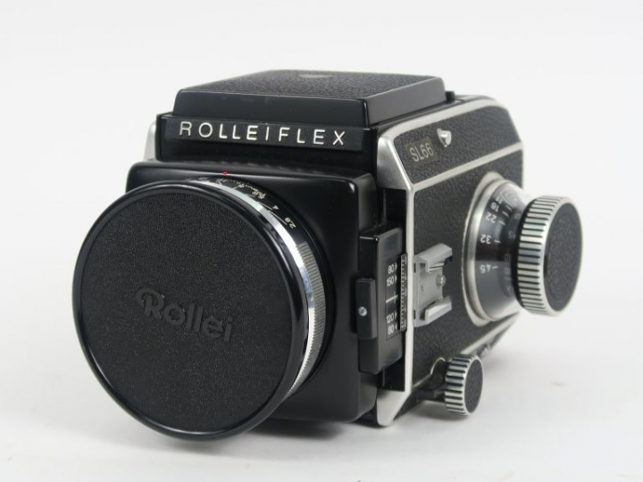 ROLLEIFLEX SL 66 n°2908103 avec housse, lanière et trois objectifs : C