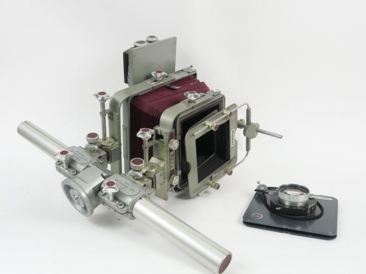 PLAUBEL PECO UNIVERSAL II banc optique avec objectif PLAUBEL XENAR 1 :