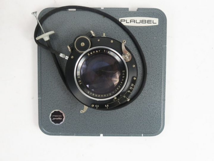 PLAUBEL PECO UNIVERSAL II banc optique avec objectif PLAUBEL XENAR 1 :