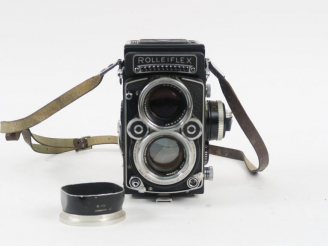 Vente aux enchères ROLLEIFLEX 6X6 n°2473823 avec objectifs HEIDOSMAT 1 : 2.8/80 et PLANAR