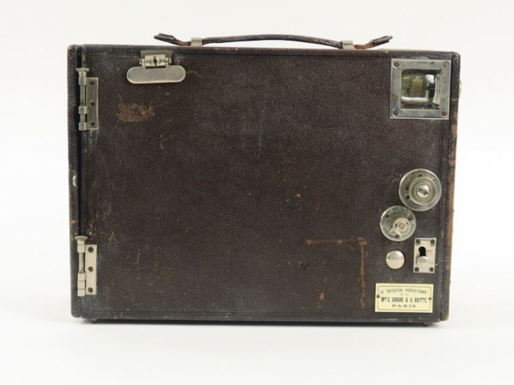 LE DÉTECTIVE PERFECTIONNÉ, GIRARD   BOITTE appareil photographique 9X1