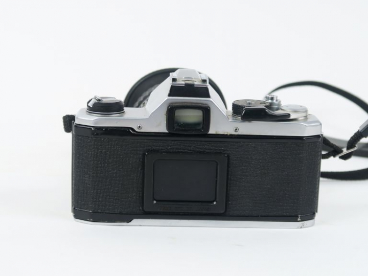 PENTAX MX n°4097659 avec objectif SMC PENTAX-M ZOOM 40-80 mm / 1:2.8~4