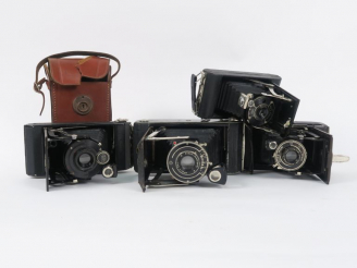 Vente aux enchères Lot de 4 appareils photographiques : ZEISS IKON SIMPLEX (511/2) KODAK 