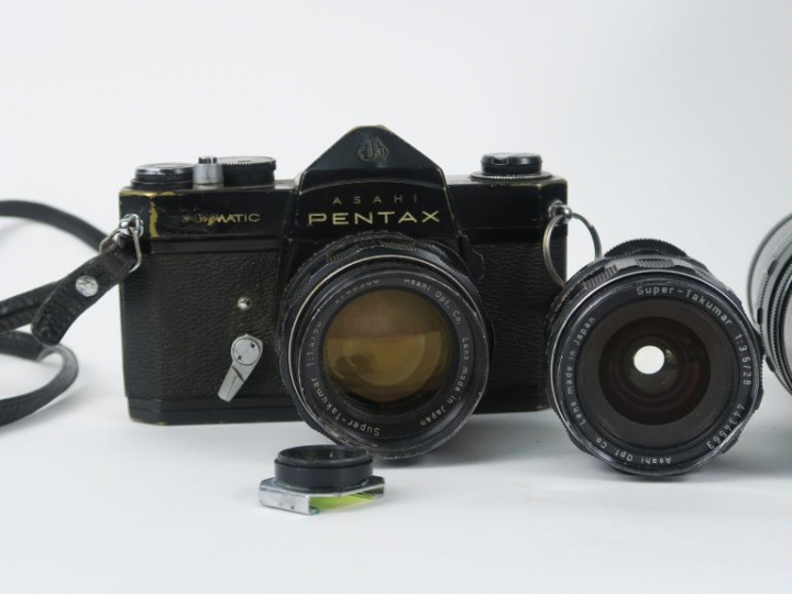 PENTAX SPOTMATIC  n°2596208 avec objectif ASAHI Super Takumar 1 :1.4/5