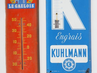 Vente aux enchères Lot de trois thermomètres en tôle ou tôle émaillée :  - LE GAULOIS. EN