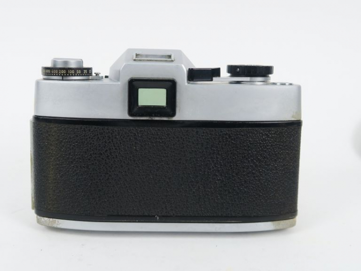 LEICAFLEX SL n°1255093 avec objectif SUMMICRON-R 1 : 2/50 n°2423475, h