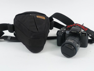 Vente aux enchères PENTAX Z 10 avec objectif SMC PENTAX 1 : 4 - 5,6 28-105 mm (léger enfo