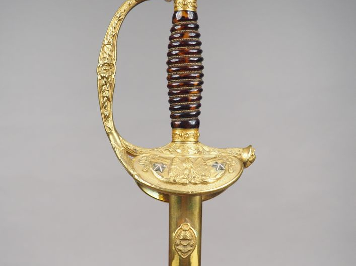 Epée à clavier Général de Brigade Second Empire. Lame symétrique à qua