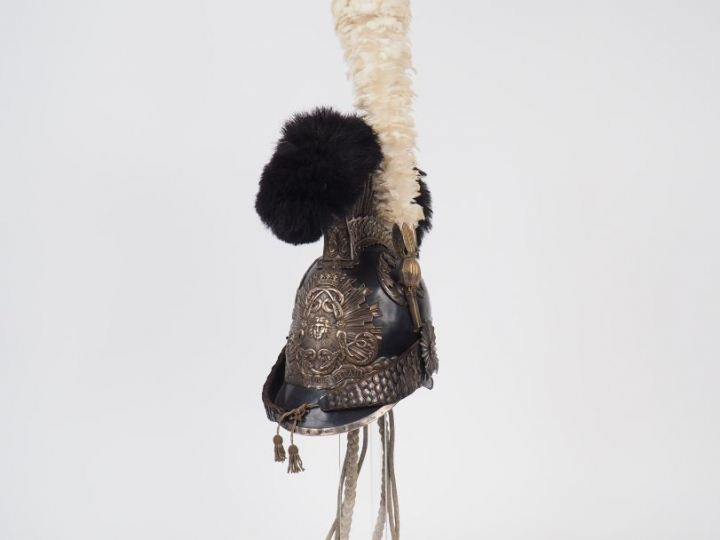 Superbe casque des Gardes du Corps du Roi Première Restauration, modif