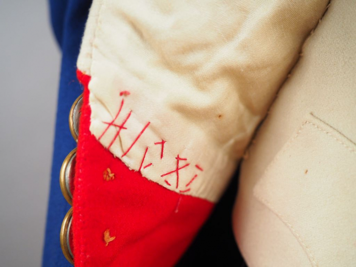 Uniforme d’enfant pour le Prince Impérial (Louis 1856/1879) avec son b