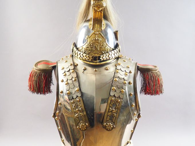 Rare ensemble comprenant une cuirasse modèle 1856 de l’escadron des ce