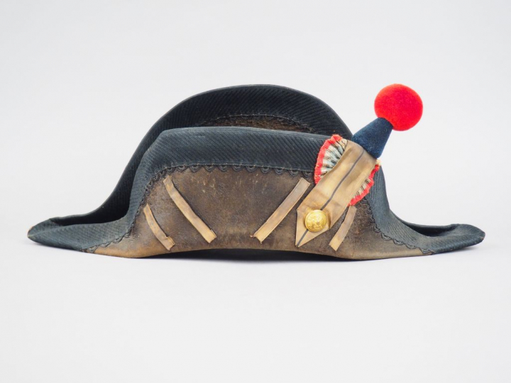 Bicorne d’officier des grenadiers du 1er régiment de la Garde impérial