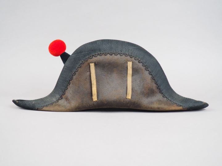 Bicorne d’officier des grenadiers du 1er régiment de la Garde impérial