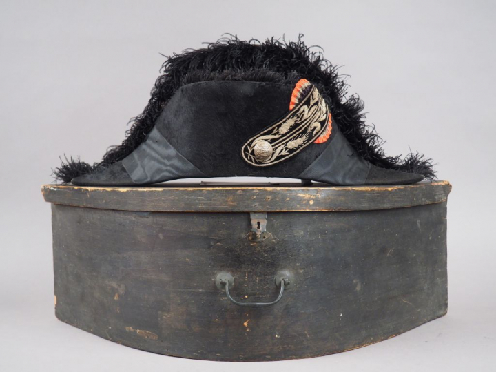 Beau bicorne des enregistrements et domaines impériaux (Second Empire)