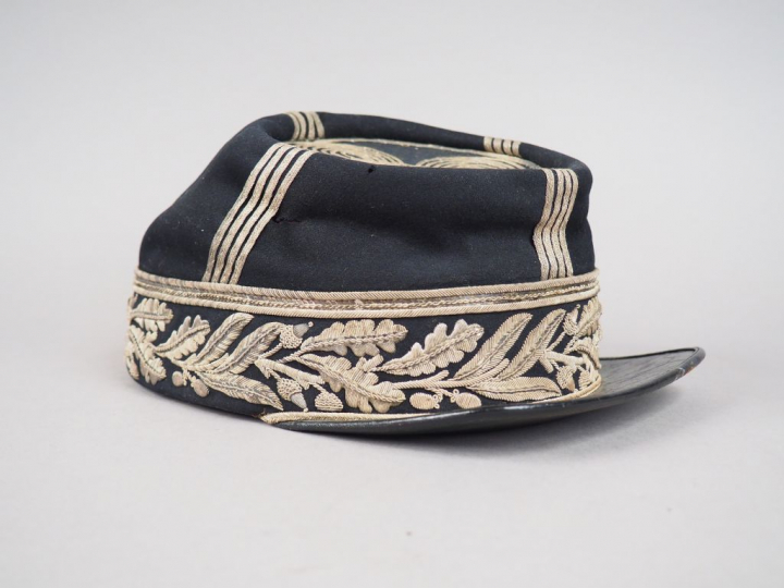 Belle casquette de préfet époque Second Empire, coiffe en drap bleu om