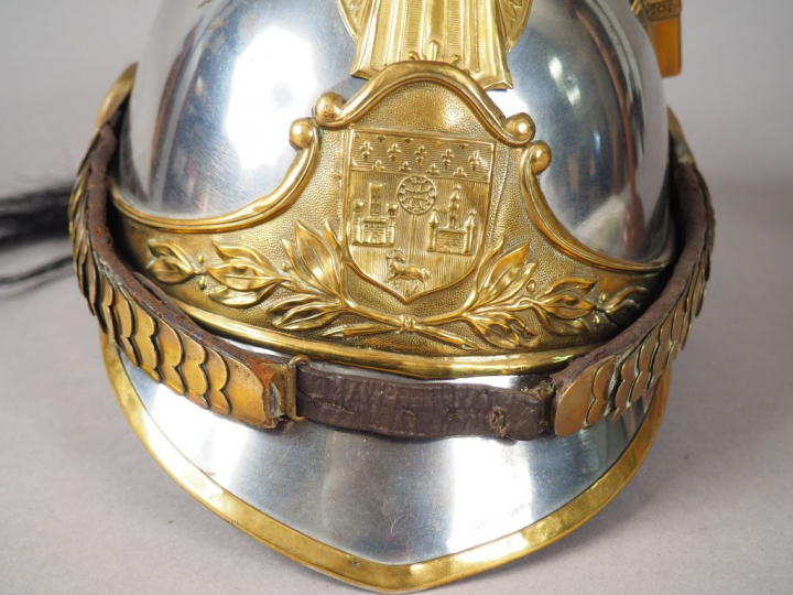 Casque troupe de cuirassier modèle 1874, bombe en acier poli, toutes g