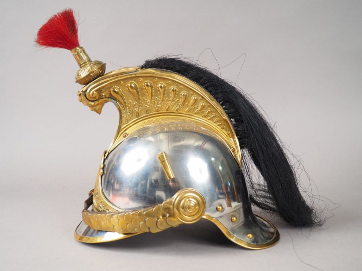 Casque troupe de cuirassier modèle 1874, bombe en acier poli, toutes g