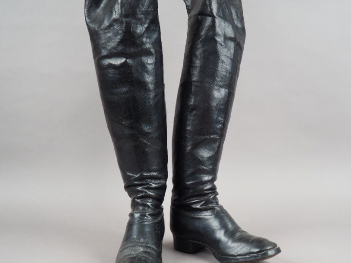 Belle paire de botte montantes « à l’écuyère » de cavalerie en cuir no