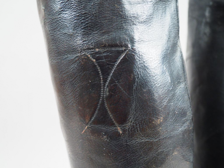 Belle paire de botte montantes « à l’écuyère » de cavalerie en cuir no