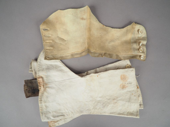 Belle et rare paire de guêtres réglementaire d’infanterie modèle 1867 