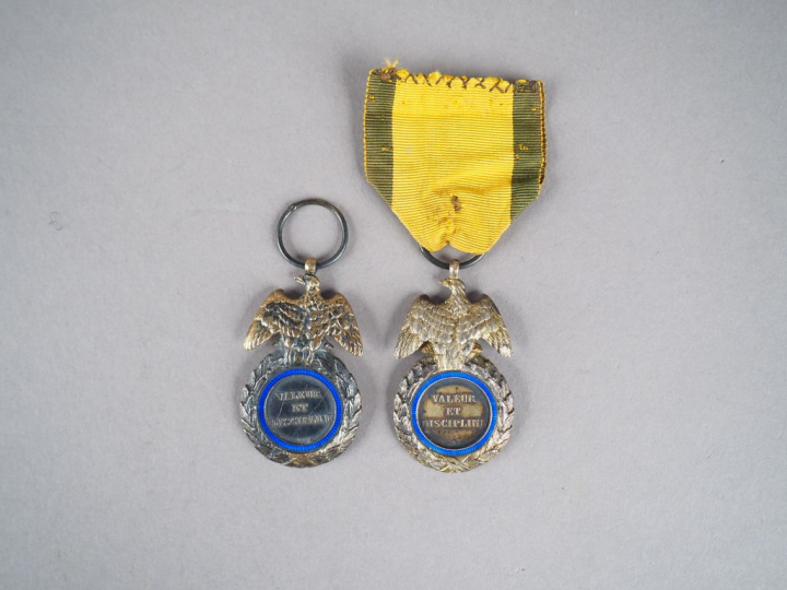 Lot de deux médailles militaires Second Empire, seconde variante (aigl