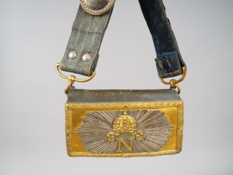 Vente aux enchères Giberne de grande tenue d’officier supérieur des guides de la garde im