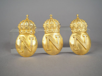 Vente aux enchères Lot de trois ornements de croupières de guides de la Garde impériale (