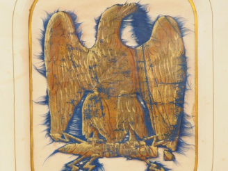 Vente aux enchères Cadre vitré contenant une aigle sénestrogyre non couronné peint en dor