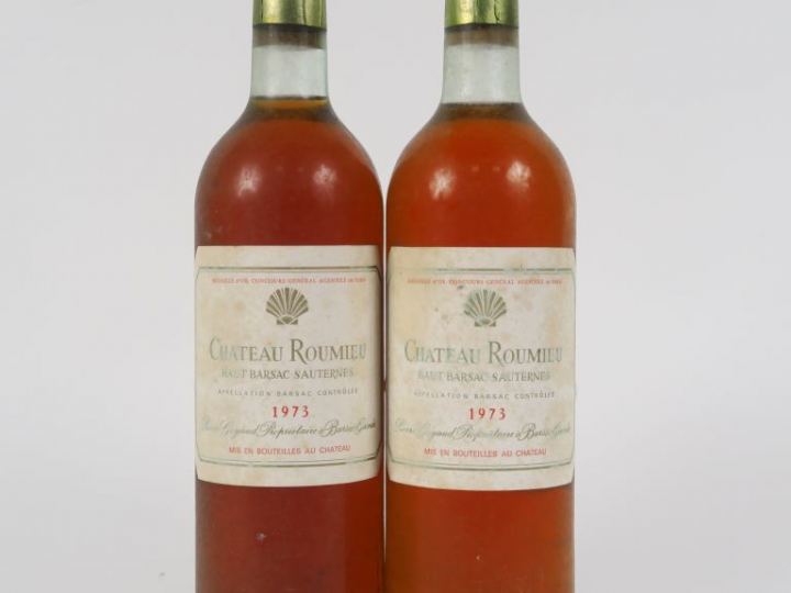 2 BOUTEILLES CHÂTEAU ROUMIEU SAUTERNES - 1973 - BG