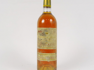 Vente aux enchères 1 BOUTEILLE CHÂTEAU D'YQUEM 1er CCS SAUTERNES - 1981 - BG+/EA/ES