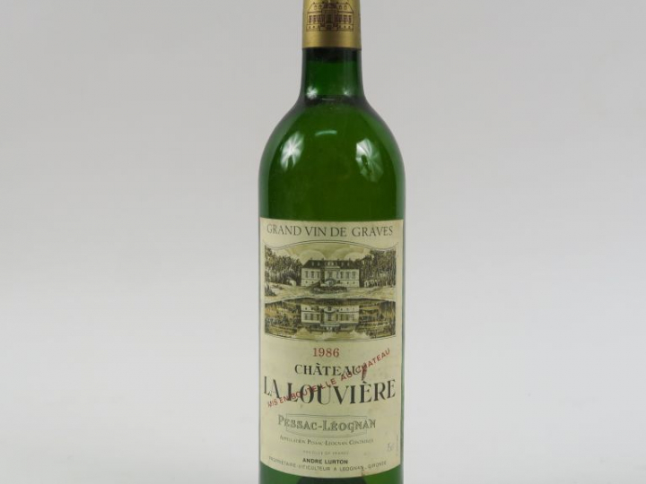 1 BOUTEILLE CHÂTEAU LA LOUVIÈRE GRAVES - 1986 - BG