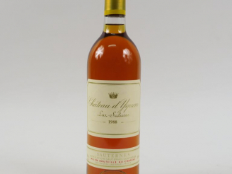 Vente aux enchères 1 BOUTEILLE CHÂTEAU D'YQUEM 1er CCS SAUTERNES - 1988 - CBO