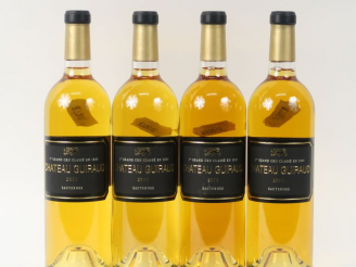 Vente aux enchères 4 BOUTEILLES CHÂTEAU GUIRAUD 1er CC SAUTERNES - 2013