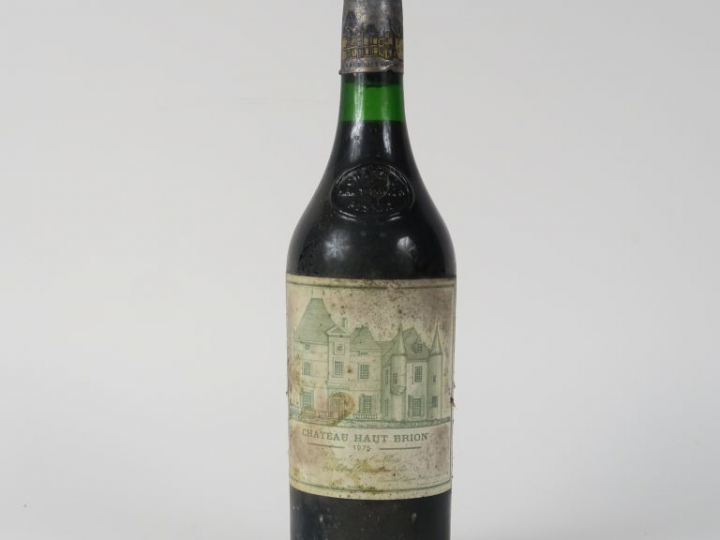 1 BOUTEILLE CHÂTEAU HAUT BRION 1er GCC GRAVES - 1975 - 2 CM/EF