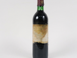 Vente aux enchères 1 BOUTEILLE CHÂTEAU MARGAUX 1er GCC MARGAUX - 1982 - BG/ET ILLISIBLE/B