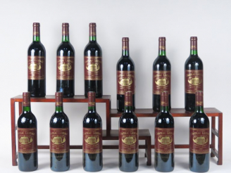 Vente aux enchères 12 BOUTEILLES CHÂTEAU LESTAGE CB LISTRAC MÉDOC - 1989 - CBO - BG