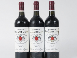 Vente aux enchères 3 BOUTEILLES CHÂTEAU LA GAFFELIÈRE 1er GCC ST EMILION - 2007